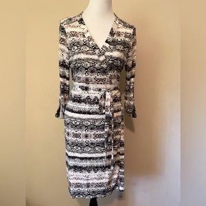 Calvin Klein - a true wrap dress. Sz 12. Sexy reptile print!